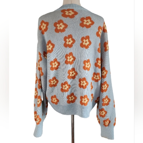 ZARA Floral Jacquard Knit Cardigan Flower Shaped Buttons Size MEDIUM - Picture 7 of 7